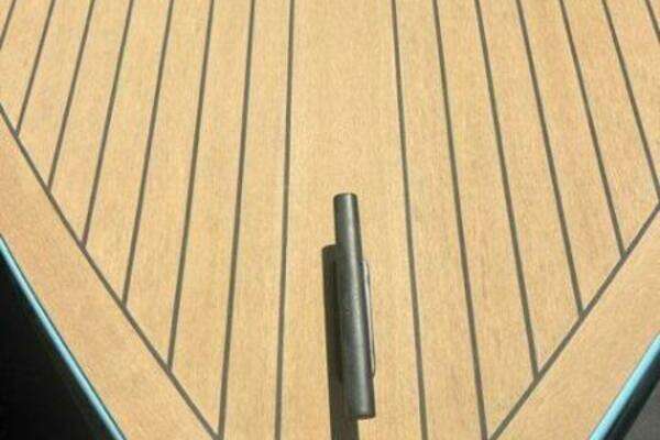 Photo of the 2023 Vision Volt 180