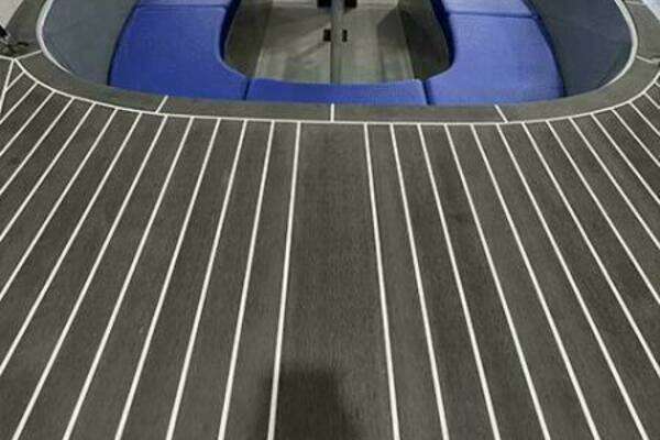 Photo of the 2023 Vision Volt 180