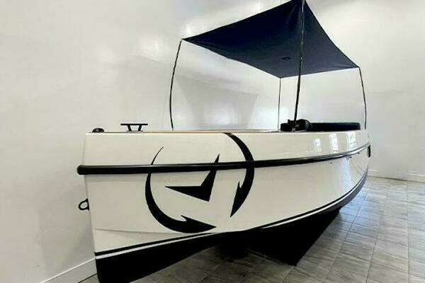 Photo of the 2023 Vision Volt 180