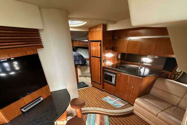 Cruisers Yachts 420 Express Yacht For Sale