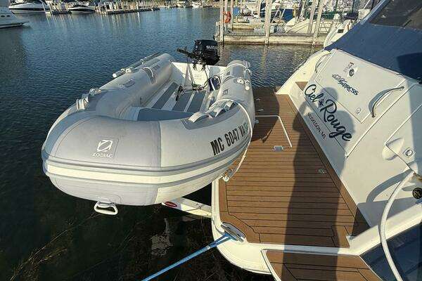 Cruisers Yachts 420 Express Yacht For Sale