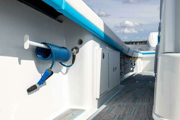 Yellowfin 36 Offshore Yacht For Sale