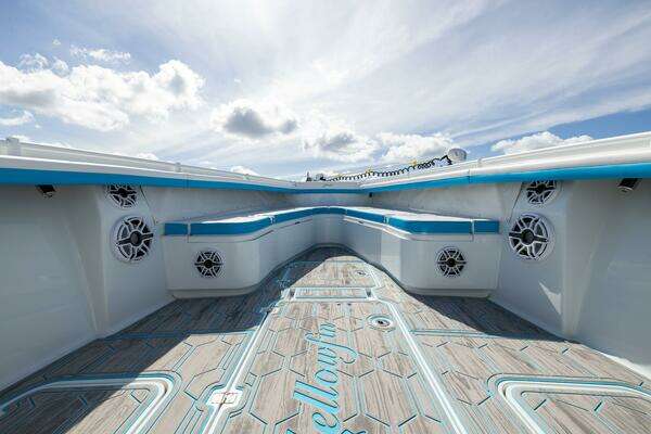 Yellowfin 36 Offshore Yacht For Sale