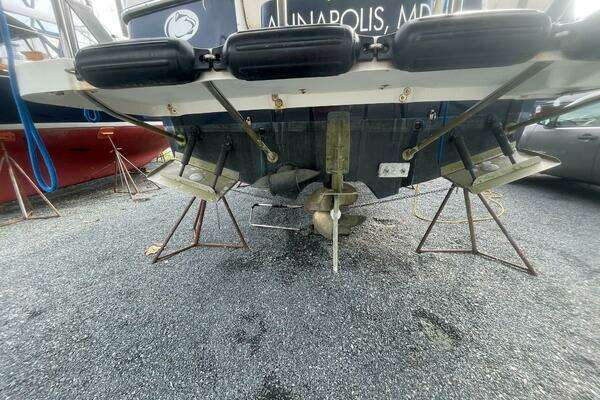 Cutwater 30 Sedan Yacht For Sale