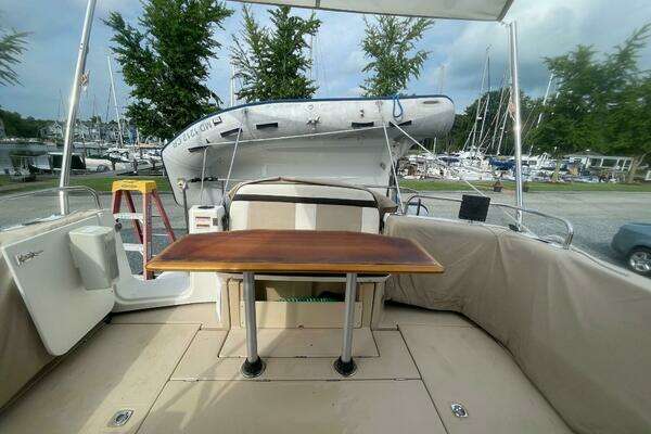 Cutwater 30 Sedan Yacht For Sale