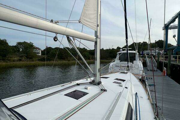 Beneteau Oceanis 45 Yacht For Sale