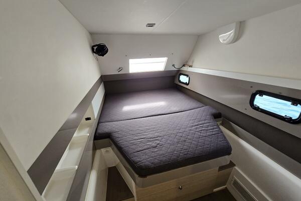 Tropical D Tour 43ft Bali Yacht For Sale