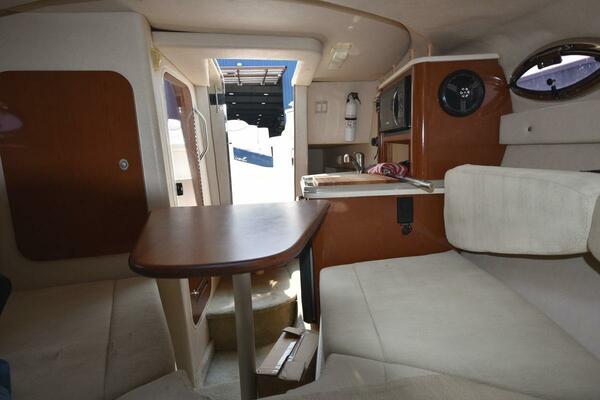 Lucy 24ft Sea Ray Yacht For Sale