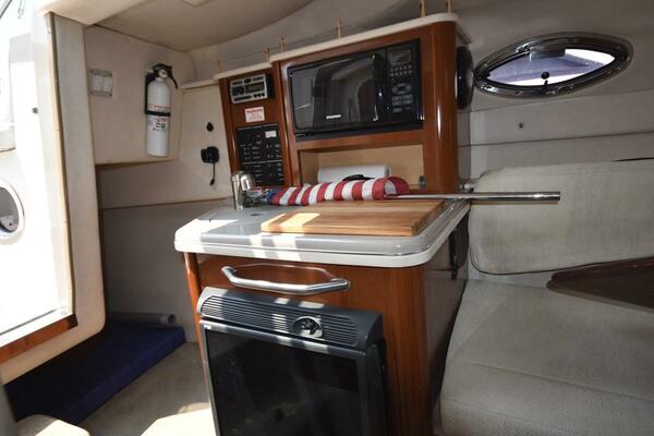 Lucy 24ft Sea Ray Yacht For Sale