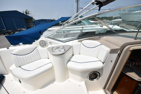 Lucy 24ft Sea Ray Yacht For Sale