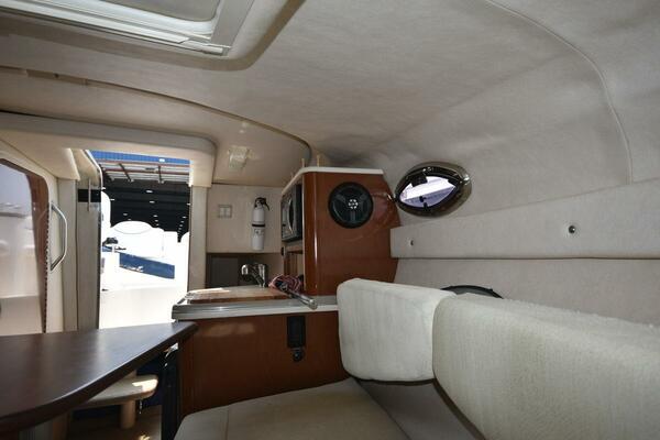 Lucy 24ft Sea Ray Yacht For Sale