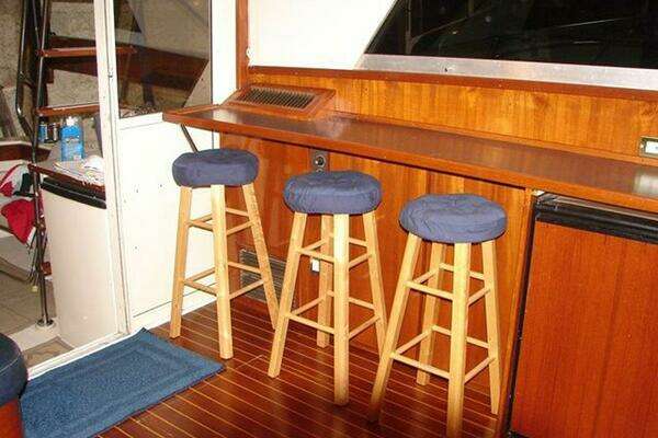 Photo of the 1979 Chris-Craft 360 Commander Sport Fish "Sea Girl"