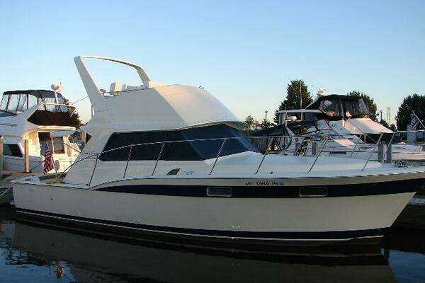 Photo of the 1979 Chris-Craft 360 Commander Sport Fish "Sea Girl"