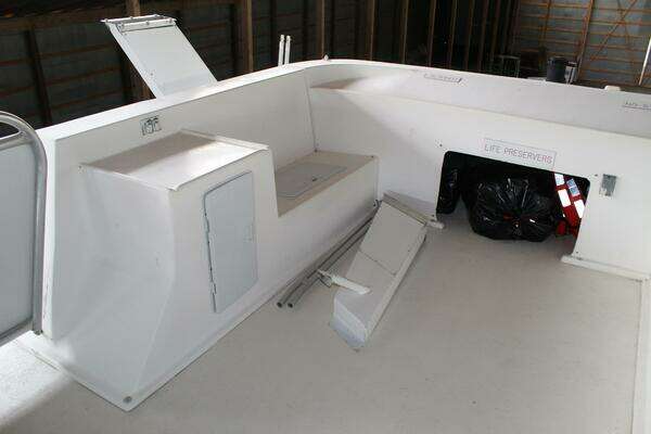 Sumerset 75 Houston Yacht For Sale