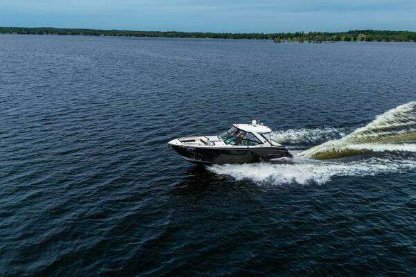 Monterey 378 Super Express Yacht For Sale