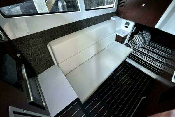 Monterey 378 Super Express Yacht For Sale