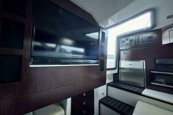 Monterey 378 Super Express Yacht For Sale