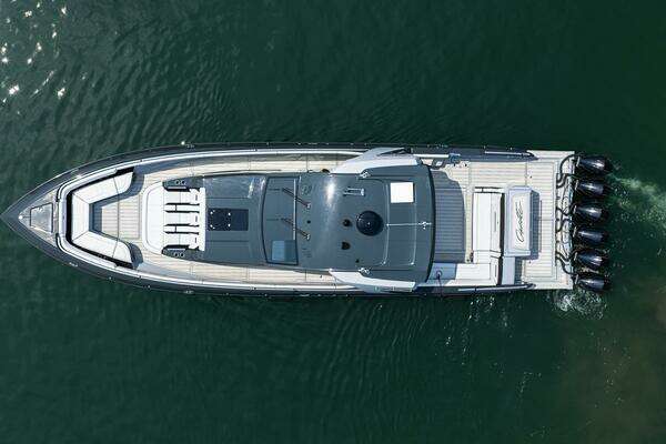 Photo of the 2025 Cigarette 52 THUNDER