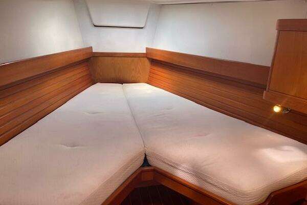 Wauquiez 40s Yacht For Sale