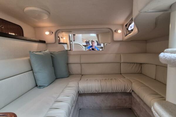 34ft Sea Ray Yacht For Sale