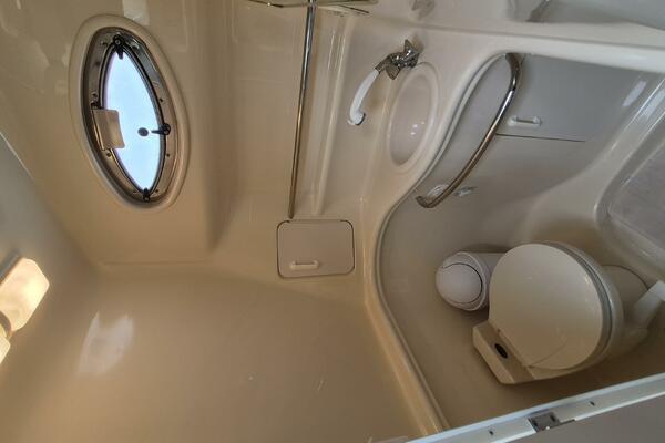 34ft Sea Ray Yacht For Sale