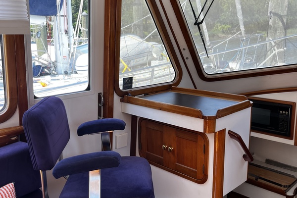 40ft Legacy Yacht For Sale