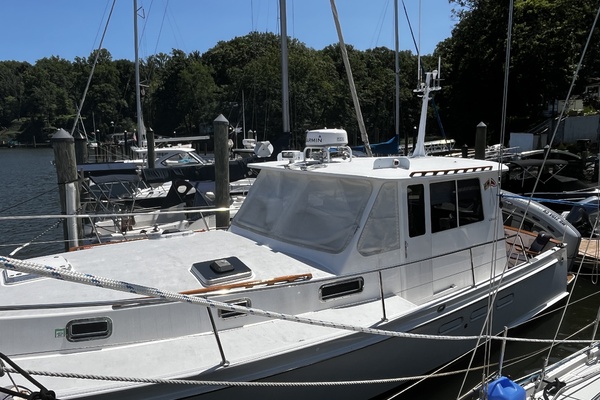 40ft Legacy Yacht For Sale