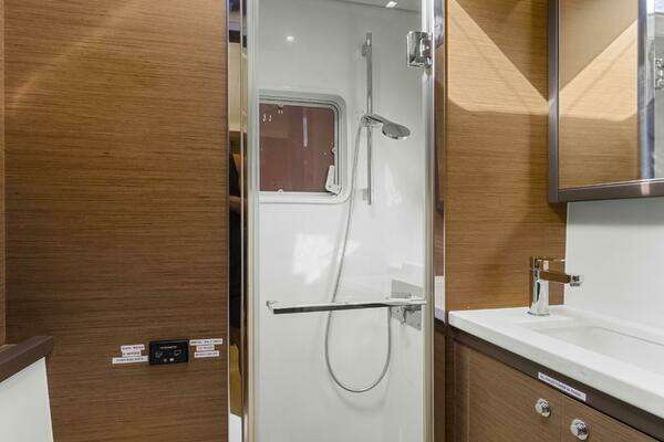 Lagoon 52 F Yacht For Sale