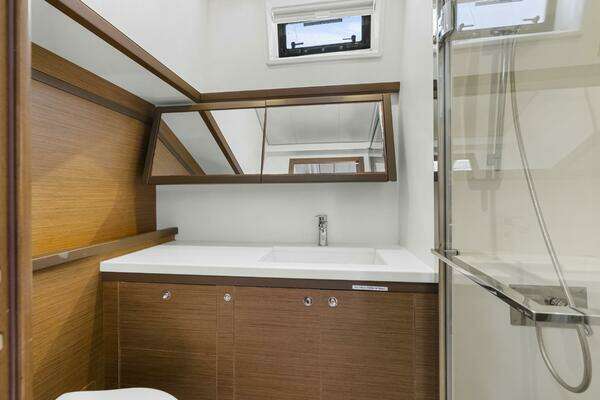 Lagoon 52 F Yacht For Sale