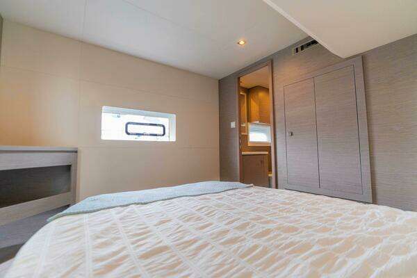 Fountaine Pajot MY6 Yacht For Sale