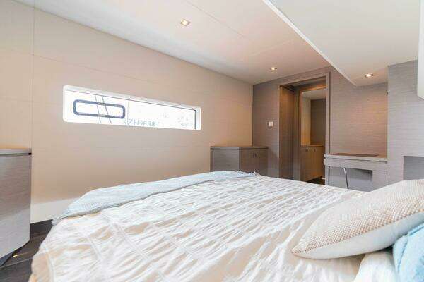 Fountaine Pajot MY6 Yacht For Sale