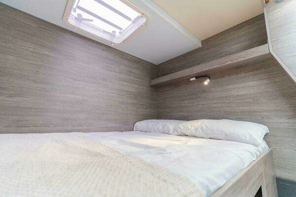 Fountaine Pajot MY6 Yacht For Sale