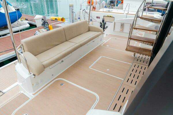 Fountaine Pajot MY6 Yacht For Sale