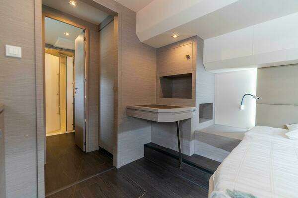 Fountaine Pajot MY6 Yacht For Sale