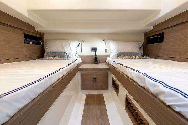 Pardo Yachts 38 Yacht For Sale