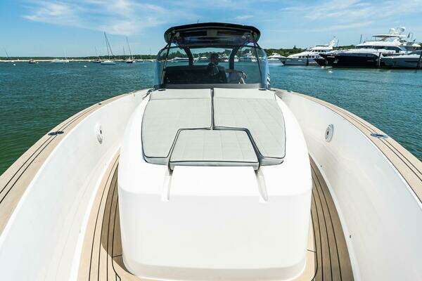 Pardo Yachts 38 Yacht For Sale