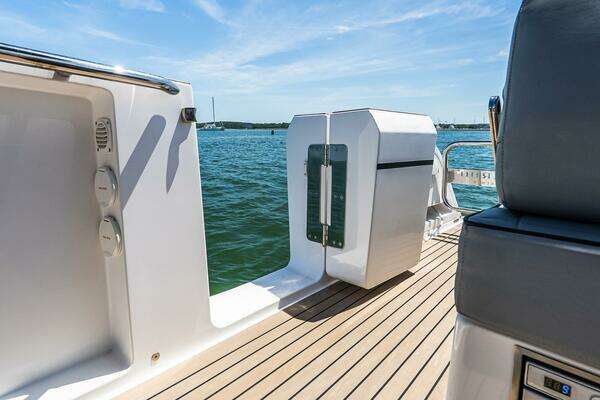 Pardo Yachts 38 Yacht For Sale