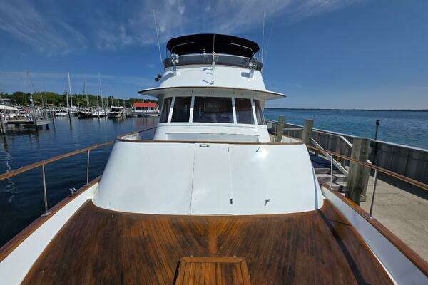 Chris-Craft Roamer 60 Yacht For Sale
