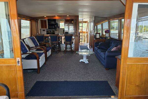 Chris-Craft Roamer 60 Yacht For Sale