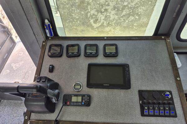 Sea Truck 40ft Custom Yacht For Sale