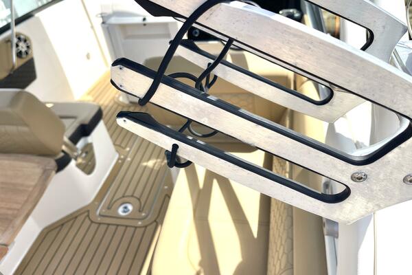 25ft Sea Ray Yacht For Sale