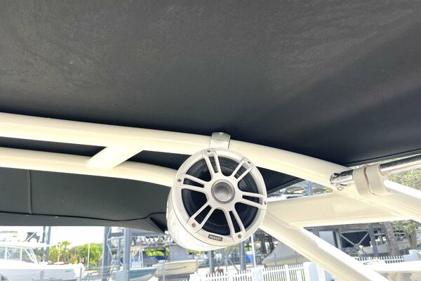 25ft Sea Ray Yacht For Sale