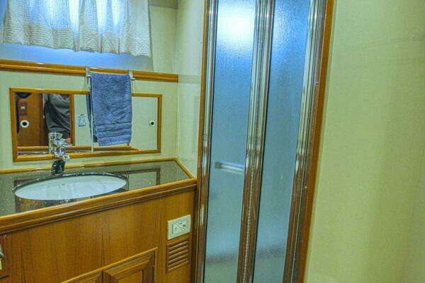 Ocean Alexander 610 Pilothouse Yacht For Sale