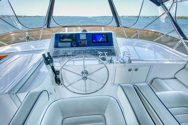 Ocean Alexander 610 Pilothouse Yacht For Sale
