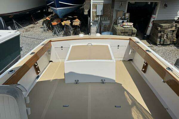 Photo of the 1984 Surf-Hunter Surfhunter 25 "Wahine"