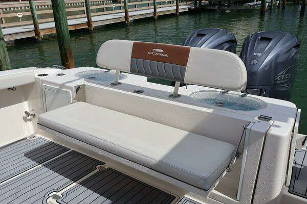 Cobia 350 CC Yacht For Sale