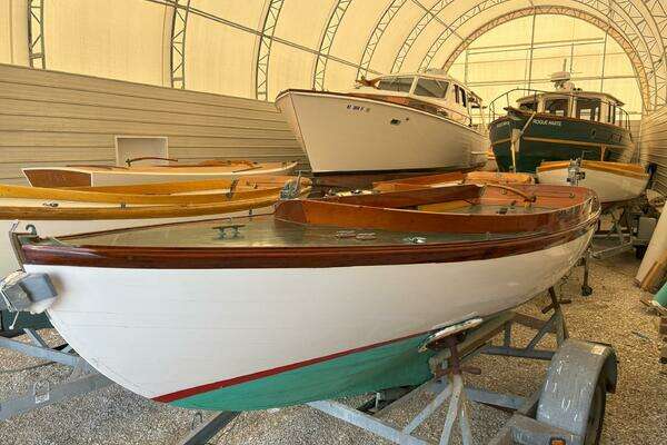 Photo of the 1939 Herreshoff H 12.5 "Daisy ex. Normandie"