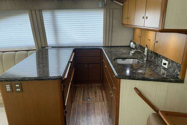 Ocean Yachts 46 Super Sport Yacht For Sale
