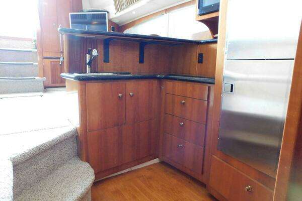 Carver 44 CPMY Yacht For Sale