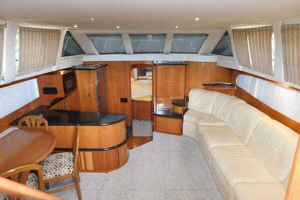 Carver 44 CPMY Yacht For Sale